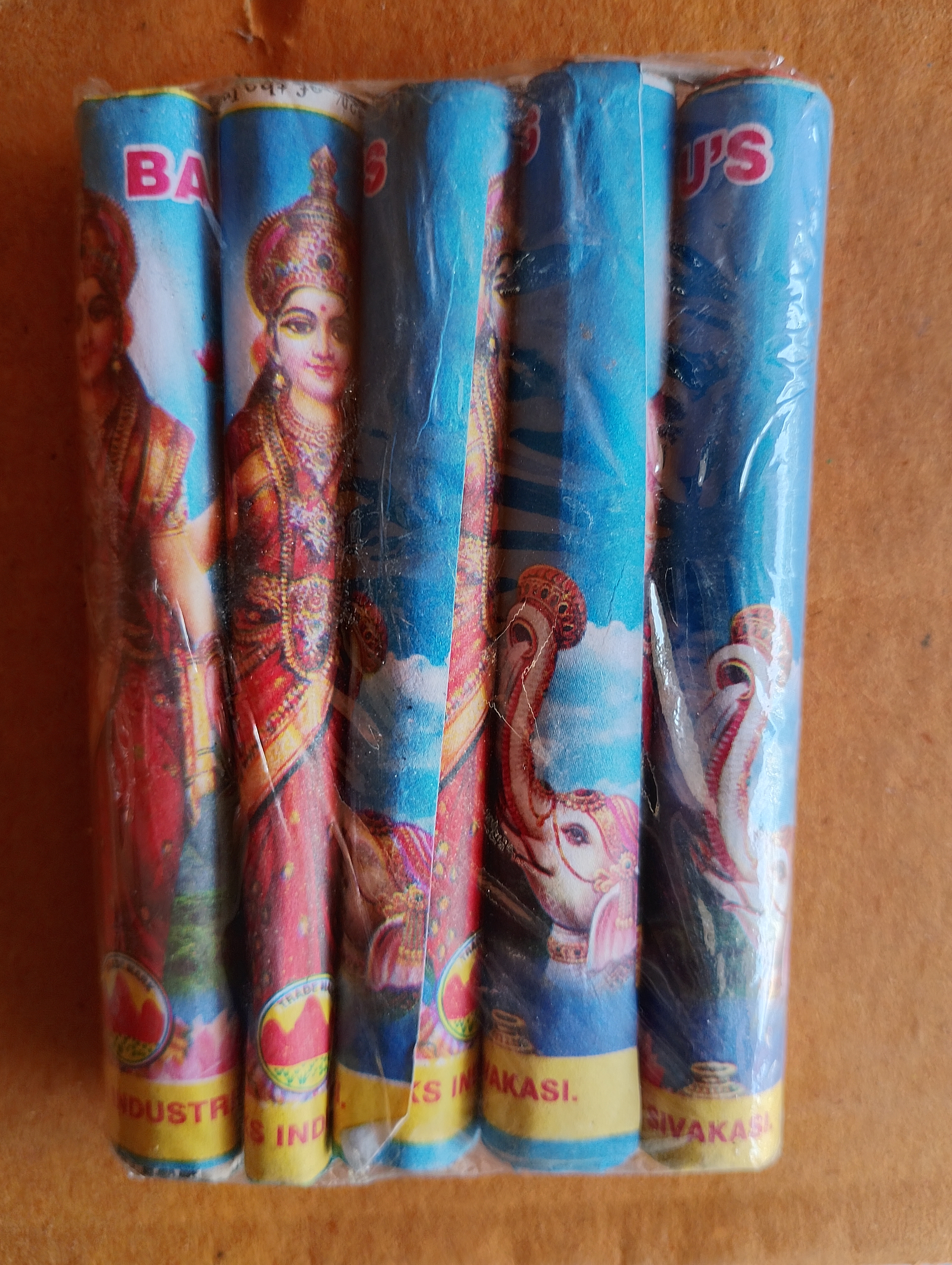 4**inch Lakshmi Crackers